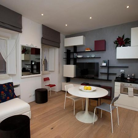 34 Forum Apartment โรม ภายนอก รูปภาพ